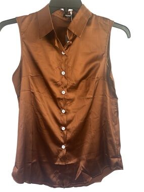Sleeveless Button-Down Satin Blouse in Copper Brown